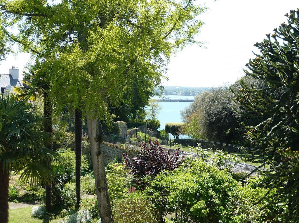 Villa Saint Raphaël Extérieur photo